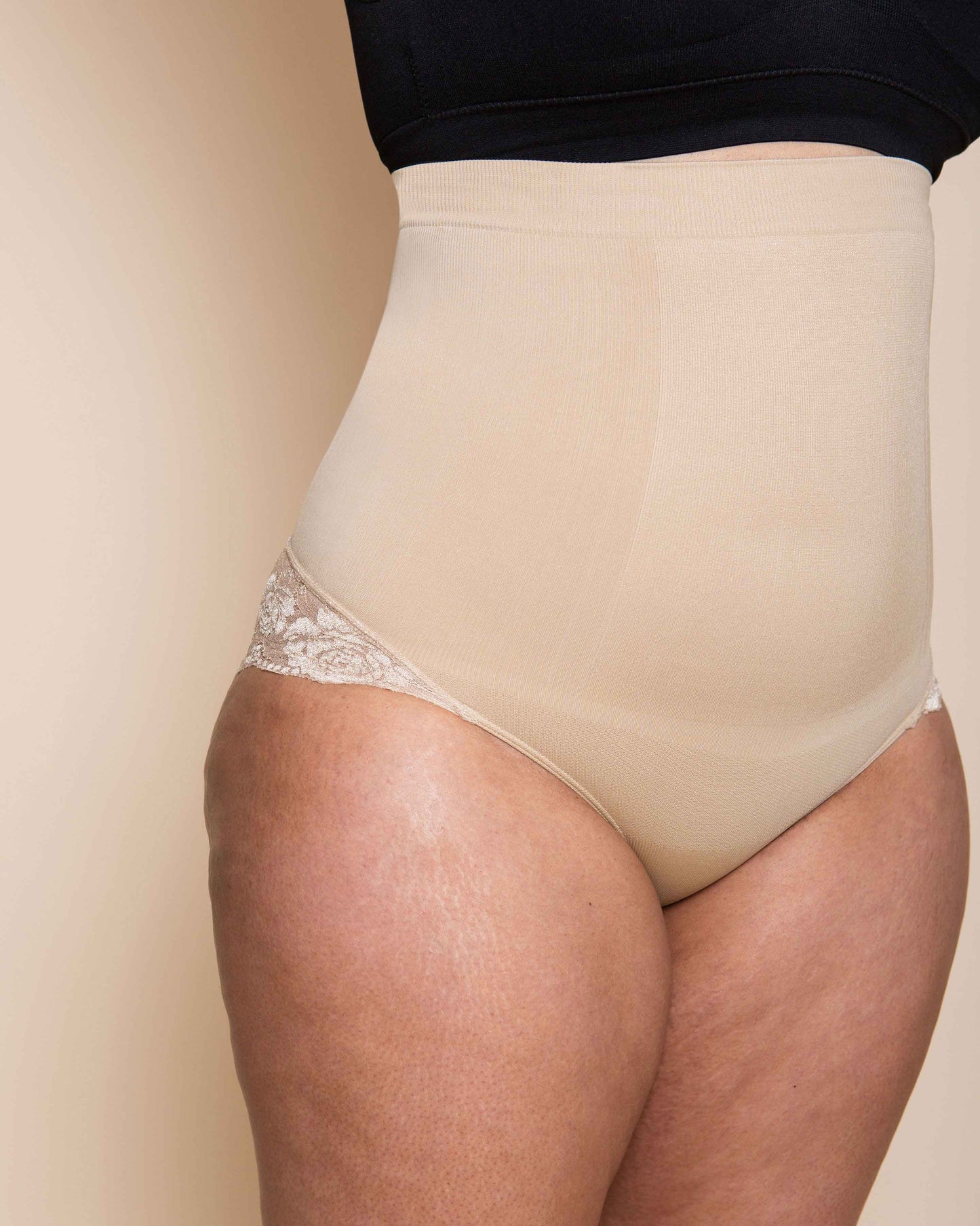 High Waisted Shaping Lace Panty